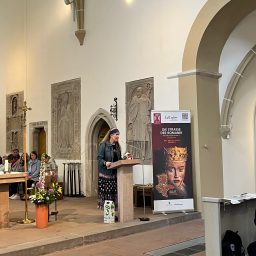 Frau Sabine Schönfeld, Vertreterin GuM Wulkow-Wust bei der Dankesrede in der Kirche „St. Peter und Paul“ in Groß Ammensleben